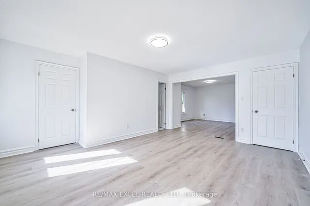 Additional image 28 of 66 Dempster St