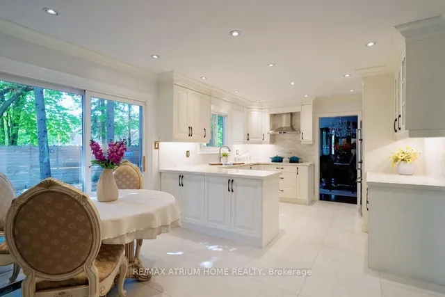 Additional image 8 of 8 Medalist Rd