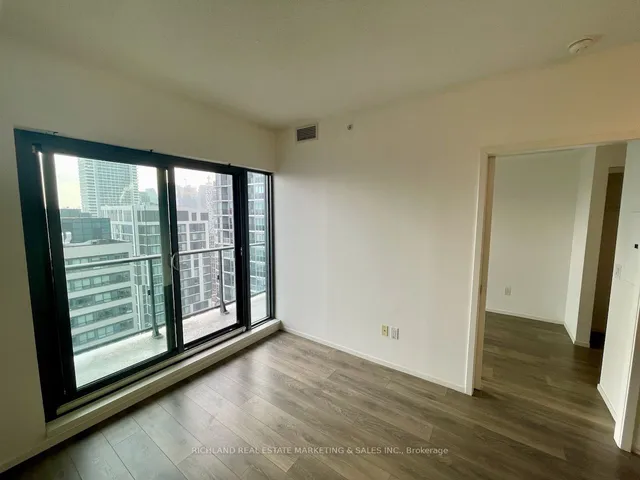 Additional image 7 of 159 Dundas St Unit 3204