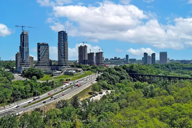 Additional image 31 of 160 Vanderhoof Ave Unit 1018