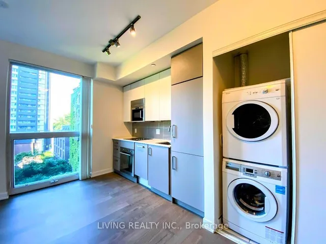 Additional image 13 of 17 Dundonald St Unit 406