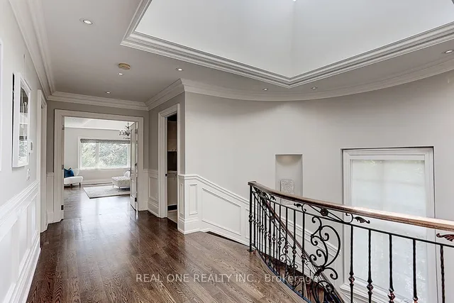 Additional image 22 of 297 Churchill Ave