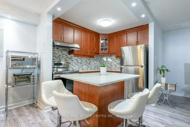 Additional image 11 of 1950 Kennedy Rd Unit 912