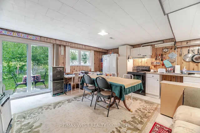 Additional image 34 of 50 Bruce Farm Dr