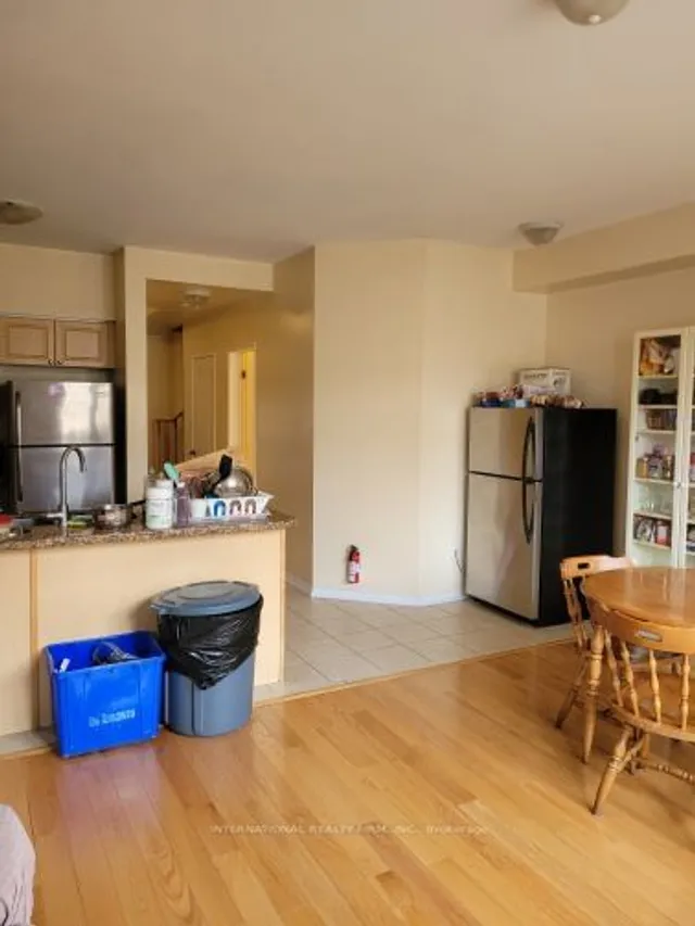 Additional image 29 of 23 Hackett Ave