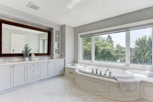 Additional image 26 of 297 Churchill Ave