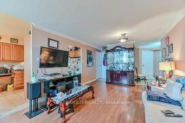 Additional image 8 of 2470 Eglinton Ave Unit 706