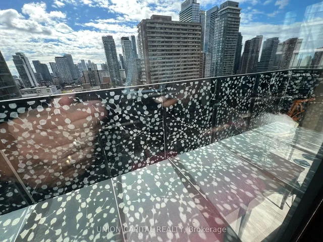 Additional image 7 of 55 Charles St Unit 1406