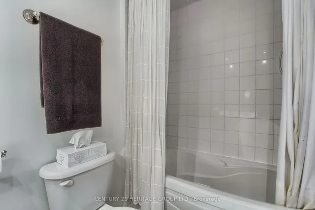 Additional image 29 of 550 Front St Unit PH6