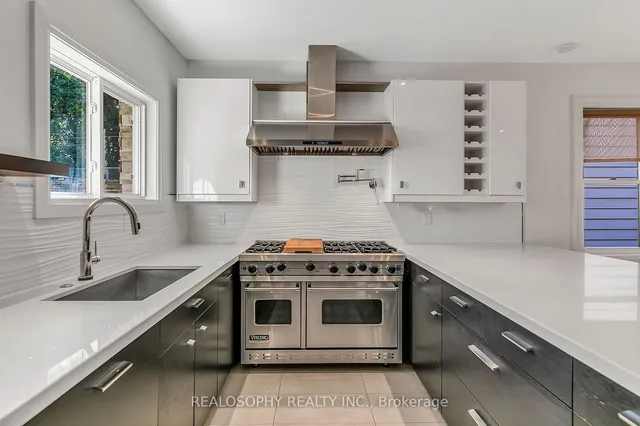 Additional image 7 of 27 Chisholm Ave