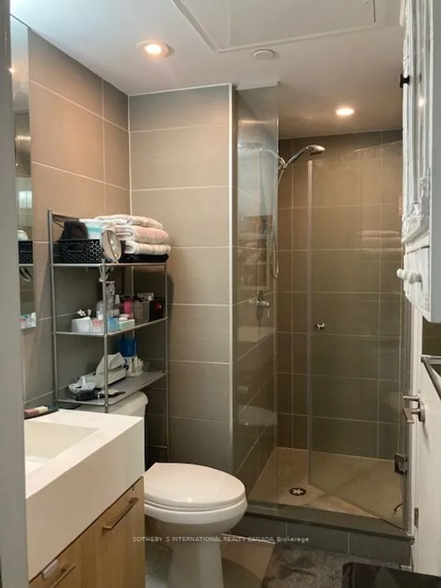 Additional image 9 of 461 Adelaide St Unit 338