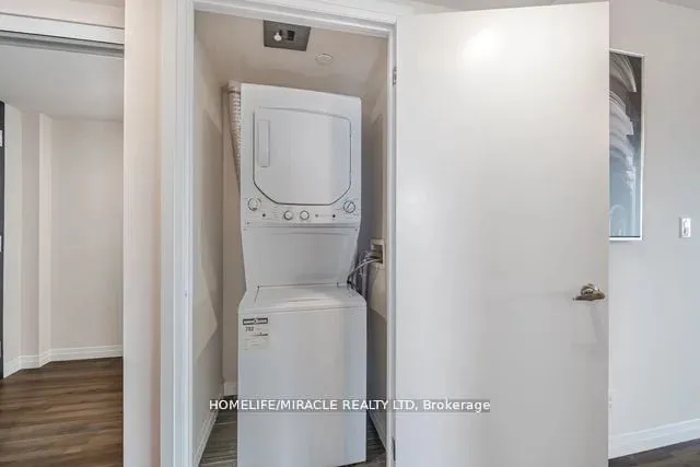 Additional image 23 of 2152 Lawrence Ave Unit 1002