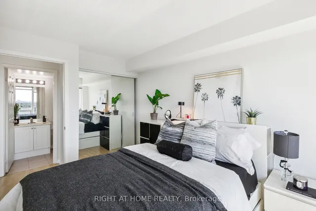 Additional image 14 of 18 Valley Woods Rd Unit PH104