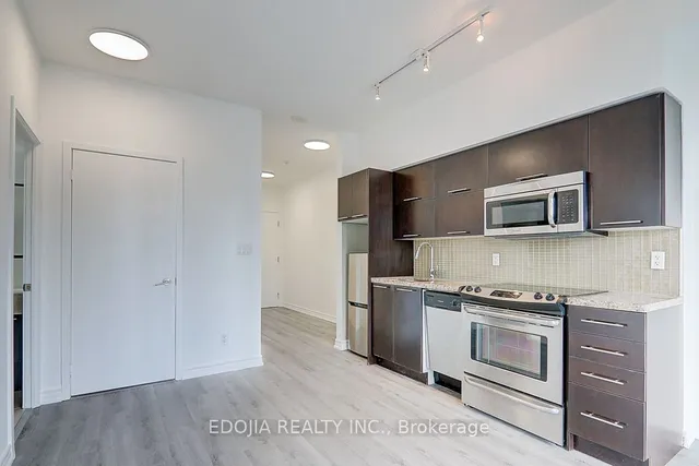 Additional image 8 of 126 Simcoe St Unit 2809