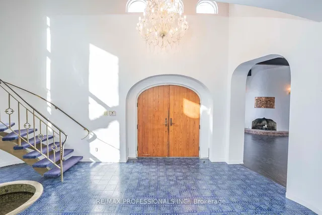 Additional image 9 of 395 Markland Dr