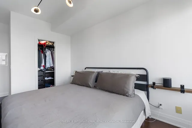 Additional image 20 of 530 St Clair Ave Unit 1009