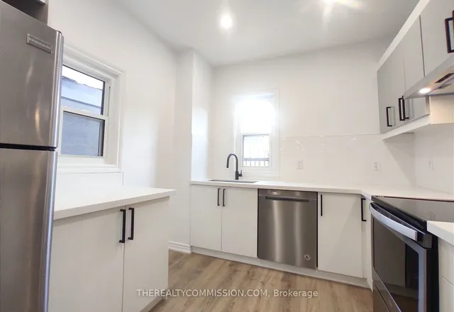 Additional image 4 of 613 Dufferin St