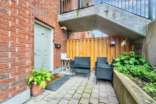 Additional image 30 of 15 Strangford Lane Unit 104