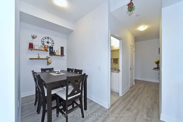 Additional image 22 of 2800 Keele St Unit 604