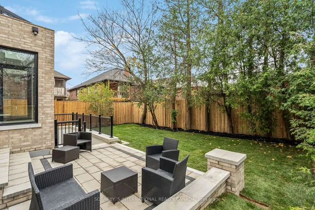 Additional image 29 of 159 Cortleigh Blvd