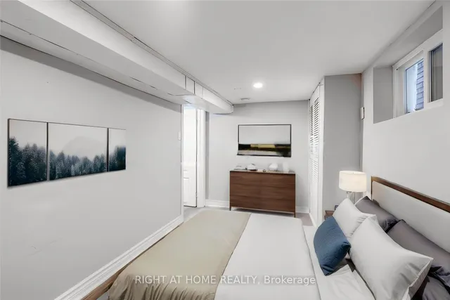 Additional image 21 of 2023 Dufferin St