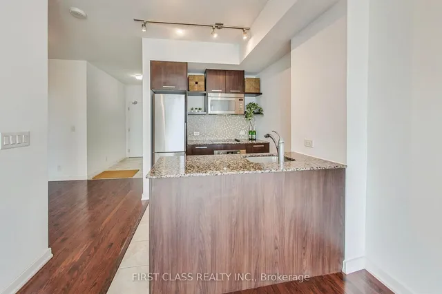 Additional image 6 of 12 York St Unit 2003