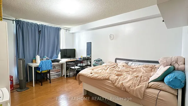 Additional image 20 of 3077 Weston Rd Unit 1006