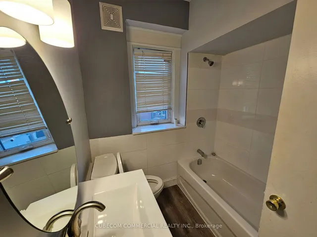 Additional image 19 of 469 Pape Ave