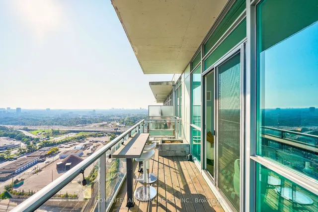 Additional image 19 of 33 Singer Crt Unit Ph2