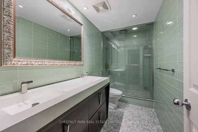 Additional image 13 of 99 Harbour Sq Unit 1008