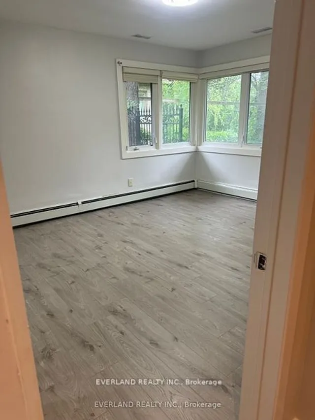 Additional image 13 of 98 Rathburn Rd