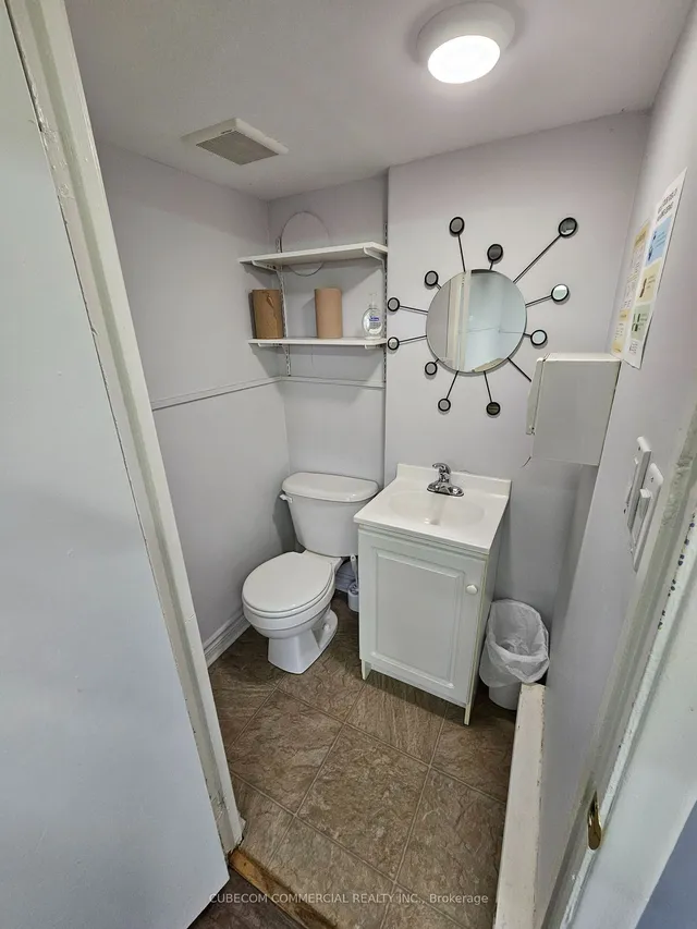 Additional image 25 of 469 Pape Ave