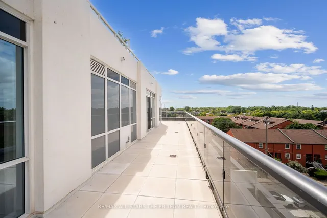 Additional image 30 of 286 Main St Unit 516