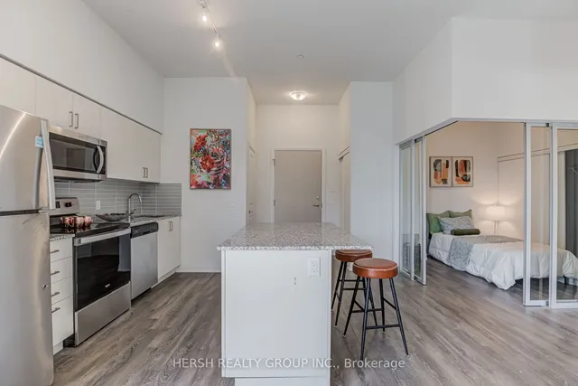 Additional image 2 of 10 Meadowglen Pl Unit 106