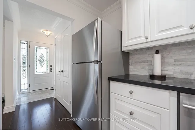 Additional image 10 of 225 Park Lawn Rd