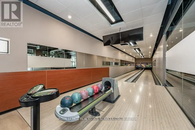 Additional image 33 of 35 Mariner Terr Unit 3802