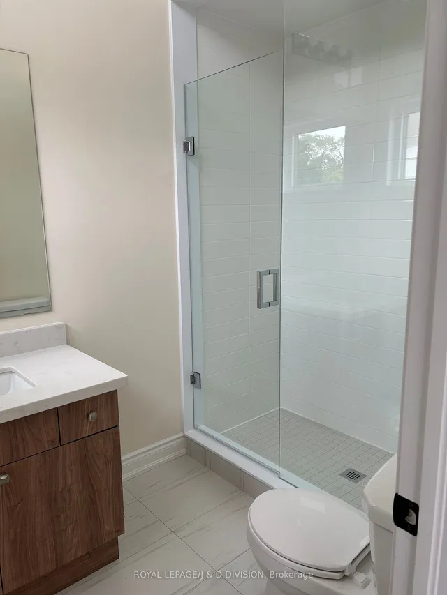 Additional image 15 of 19 Lambton Ave