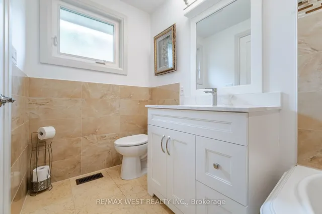 Additional image 16 of 50 Bruce Farm Dr