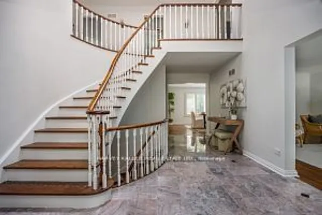 Additional image 3 of 15 Old Colony Rd