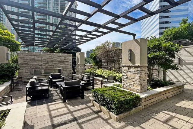 Additional image 32 of 2 Anndale Dr Unit 411