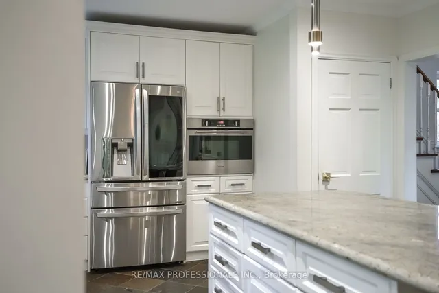 Additional image 9 of 8 Edgevalley Dr