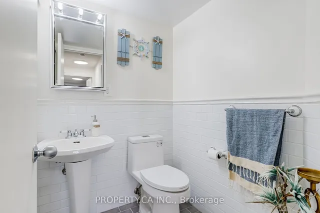 Additional image 28 of 41 Markbrook Lane Unit 313
