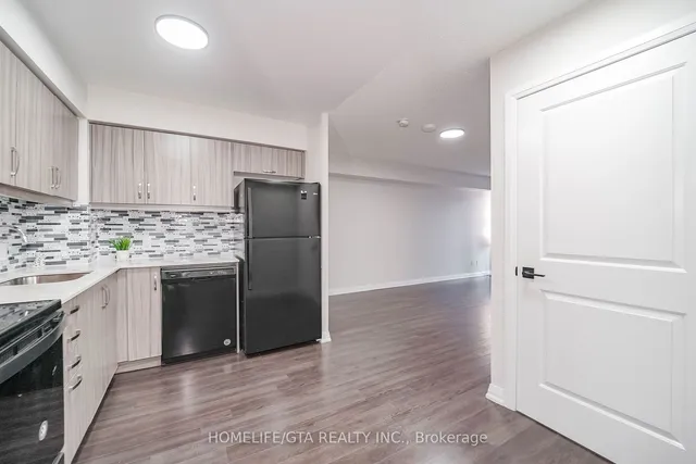 Additional image 18 of 30 Meadowglen Pl Unit 1001