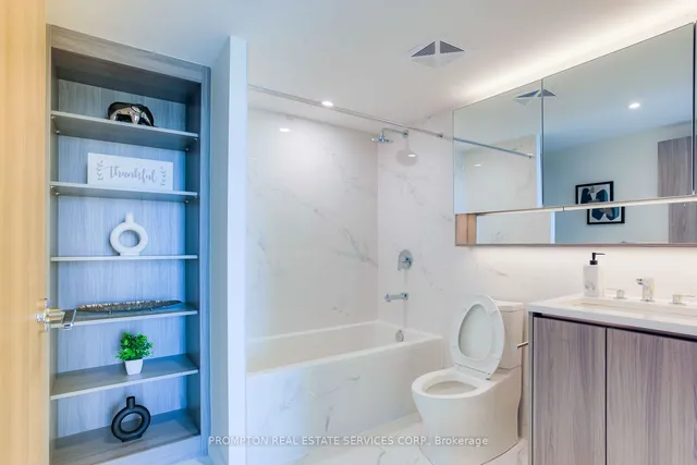 Additional image 20 of 38 Widmer St Unit 2911