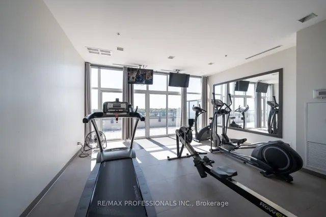 Additional image 25 of 11 Superior Ave Unit 617