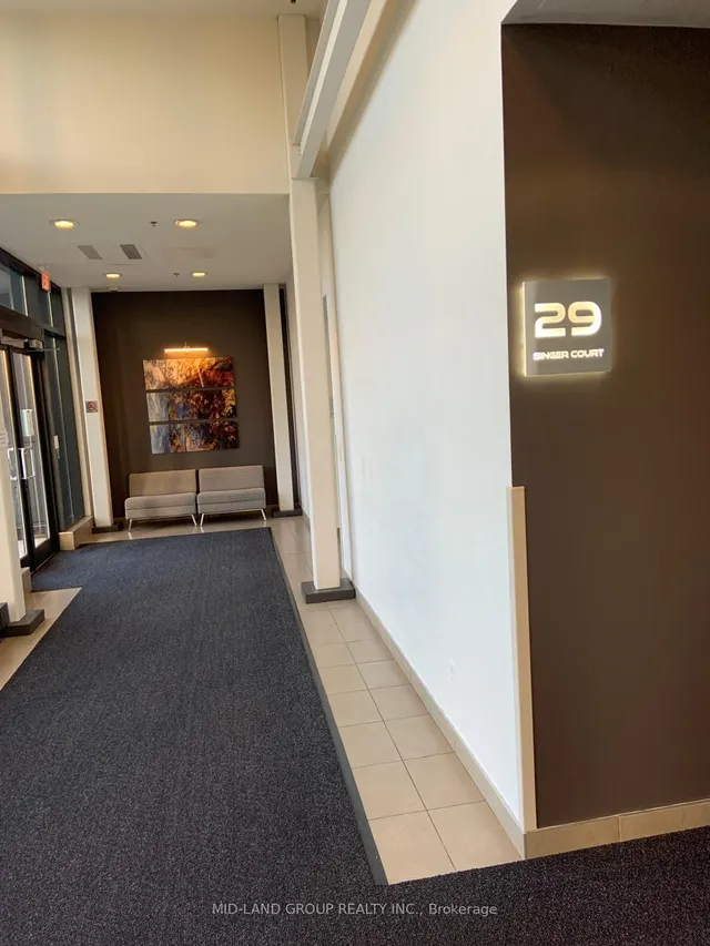 Additional image 19 of 29 Singer Crt Unit #1805