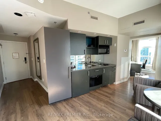 Additional image 7 of 1 King St Unit 3012