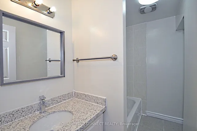 Additional image 18 of 199 Islington Ave