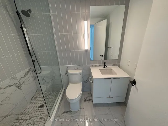 Additional image 10 of 327 King St Unit 3003