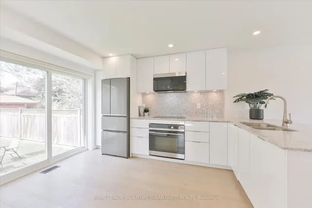 Additional image 9 of 22 Donora Dr